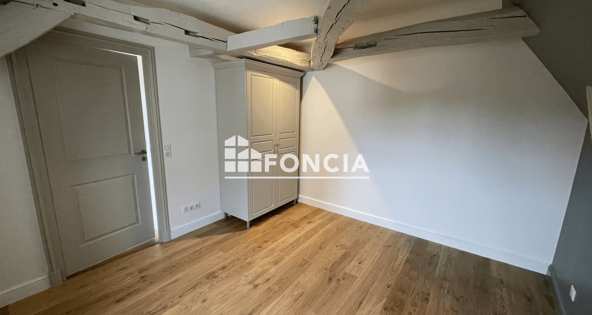 Appartement à louer, 33m², Auxerre