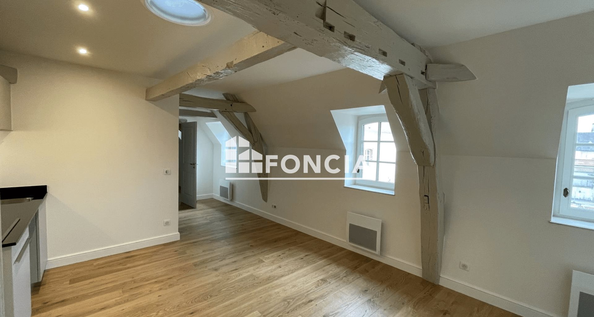 Appartement à louer, 33m², Auxerre