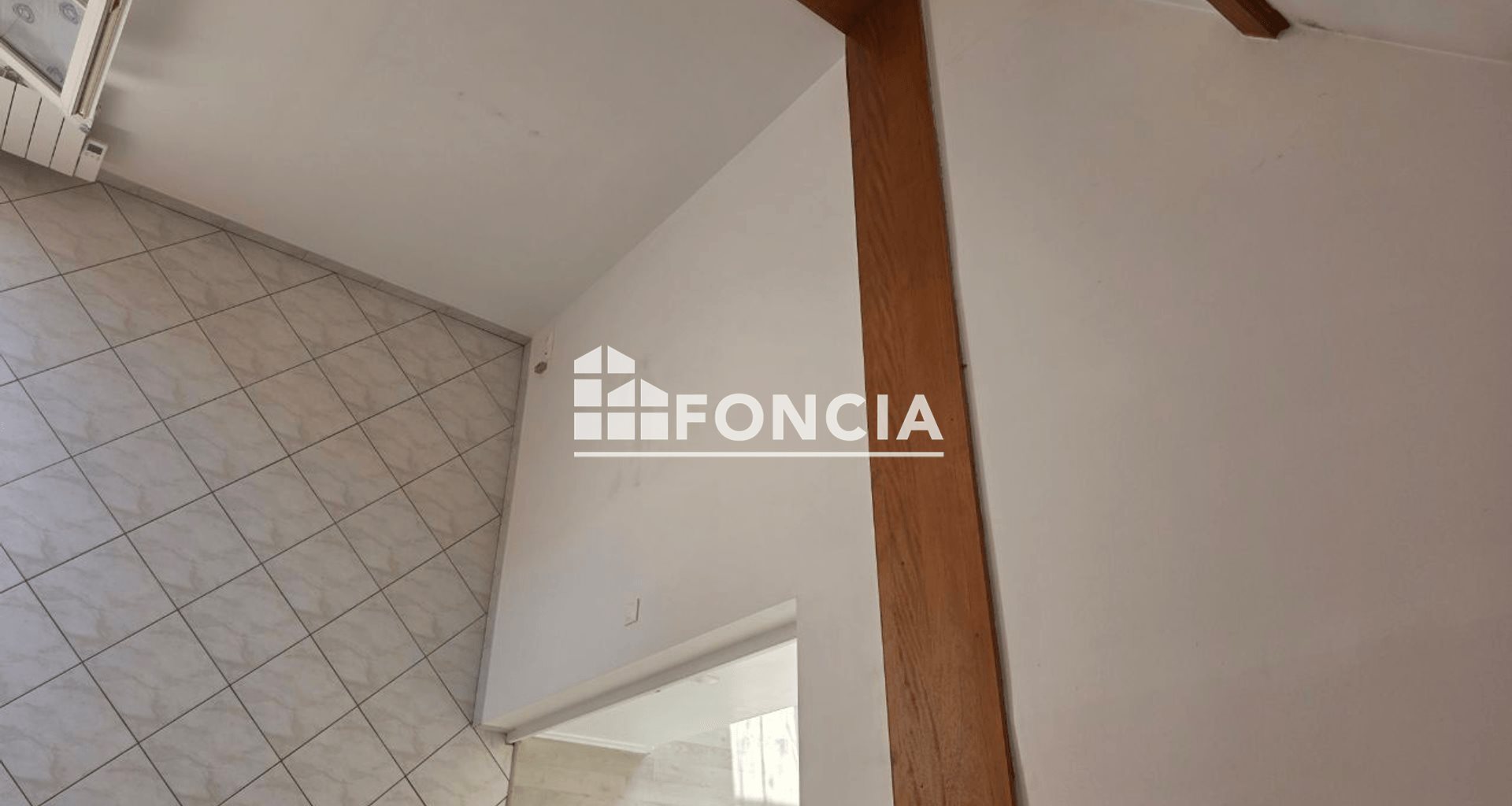 Appartement à louer, 62m², Etréchy