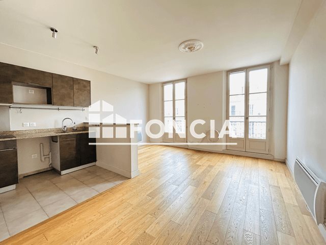 Appartement à louer, 73m², Toulon