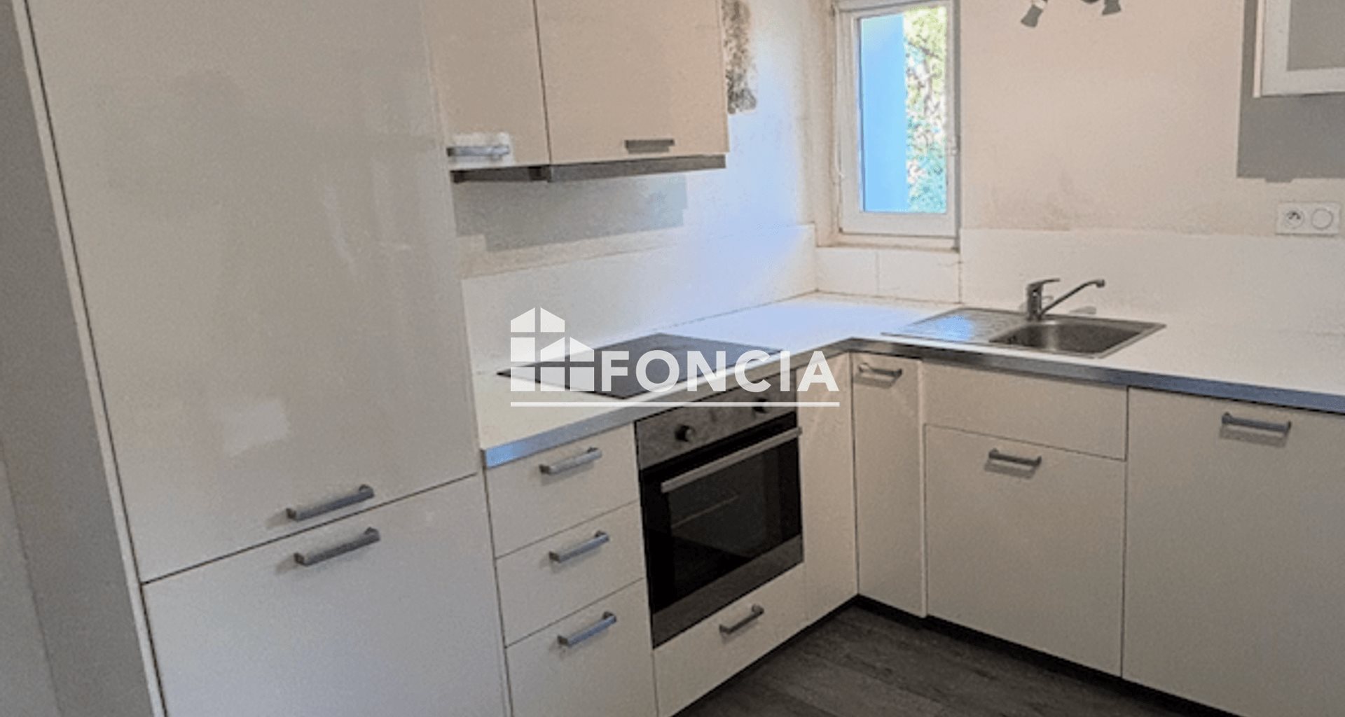 Appartement à louer, 55m², Saint-Julien-en-Genevois