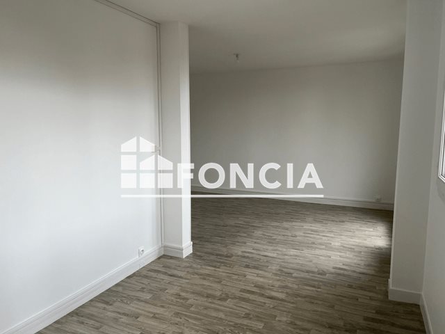 Appartement à louer, 68m², Dreux