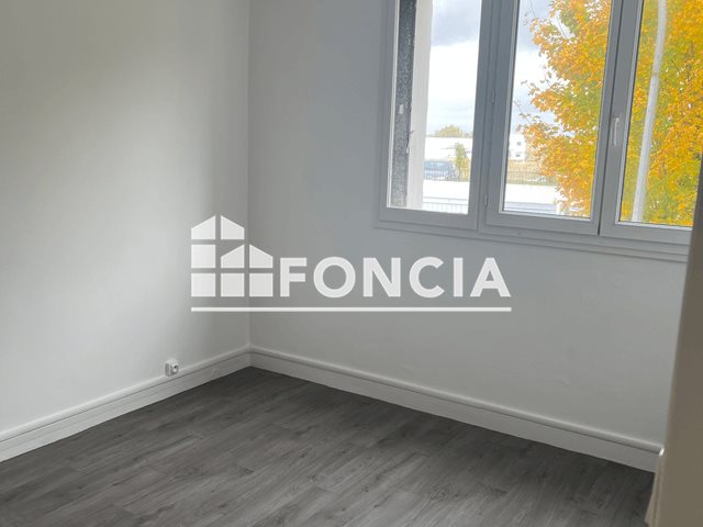 Appartement à louer, 68m², Dreux