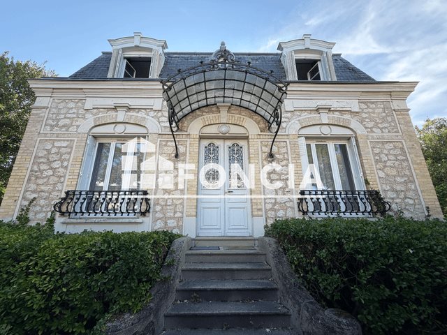 Maison à louer, 120m², Luisant