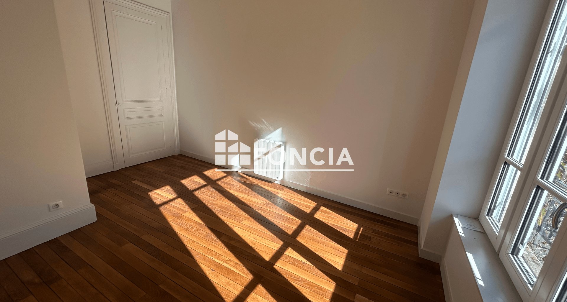Appartement à louer, 39m², Roanne