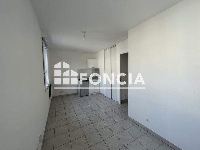 Appartement à louer, 20m², Nîmes