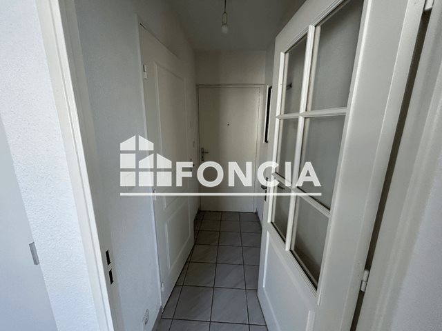 Appartement à louer, 20m², Nîmes