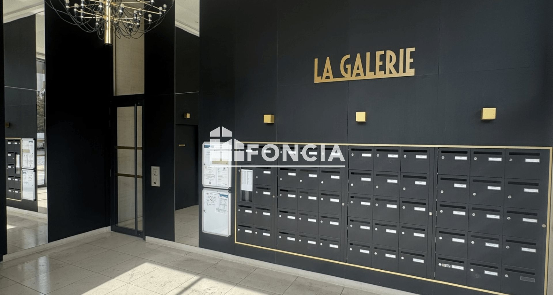 Appartement à louer, 62m², Courbevoie