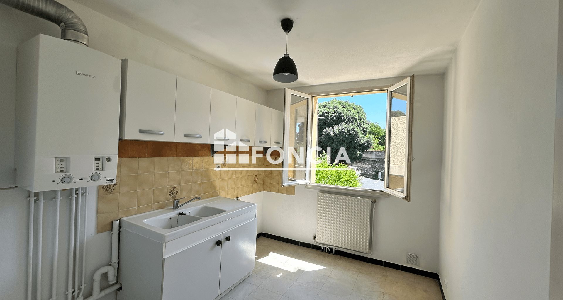Appartement à vendre, 52m², Uzès