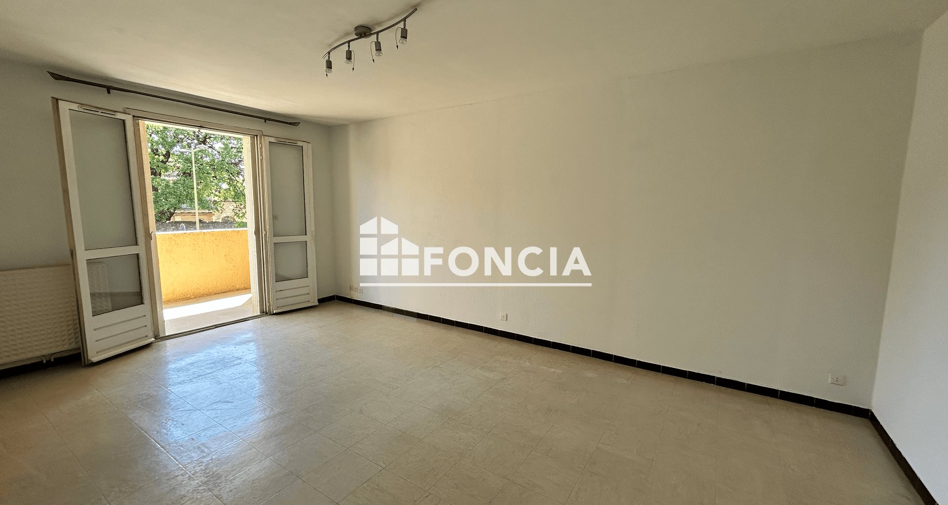 Appartement à vendre, 52m², Uzès