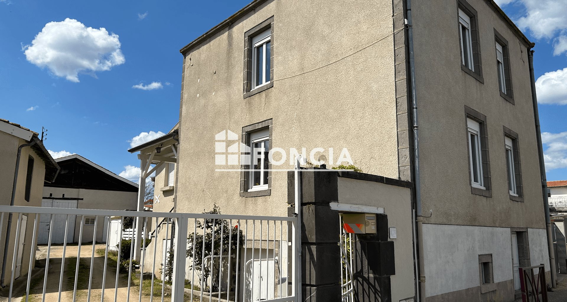 Maison à louer, 106m², Malintrat