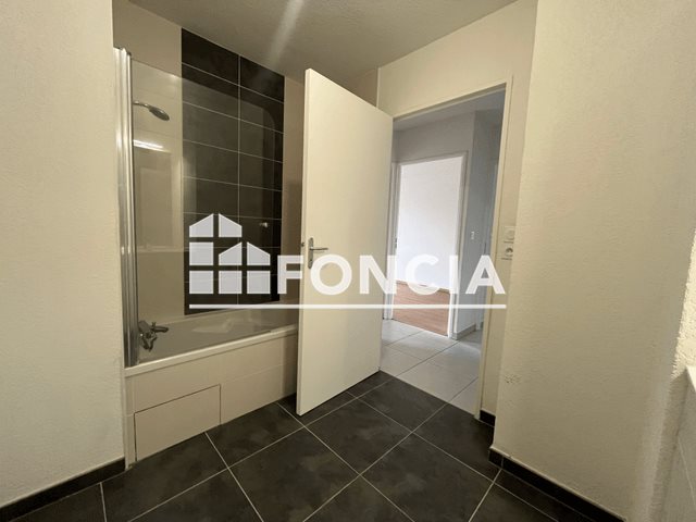 Appartement à louer, 61m², Villefontaine
