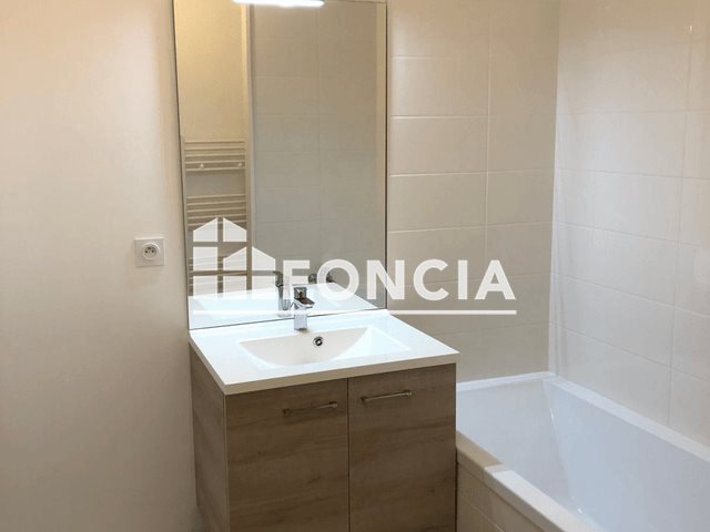 Appartement à louer, 40m², Croix