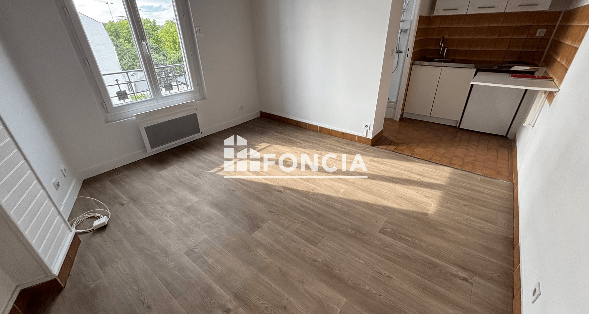 Appartement à louer, 16m², Issy-les-Moulineaux