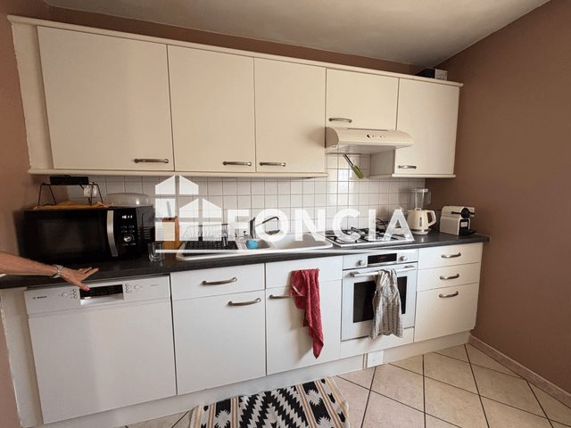 Appartement à louer, 101m², Cessy