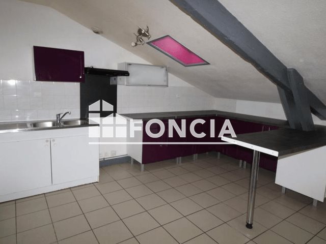 Appartement à louer, 71m², Jarrie