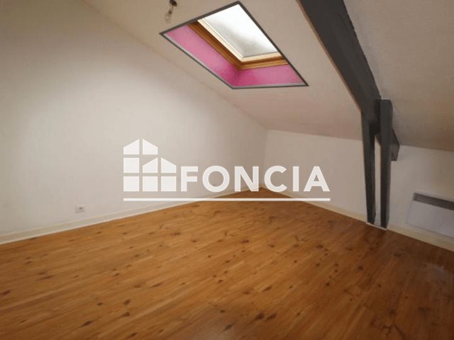 Appartement à louer, 71m², Jarrie