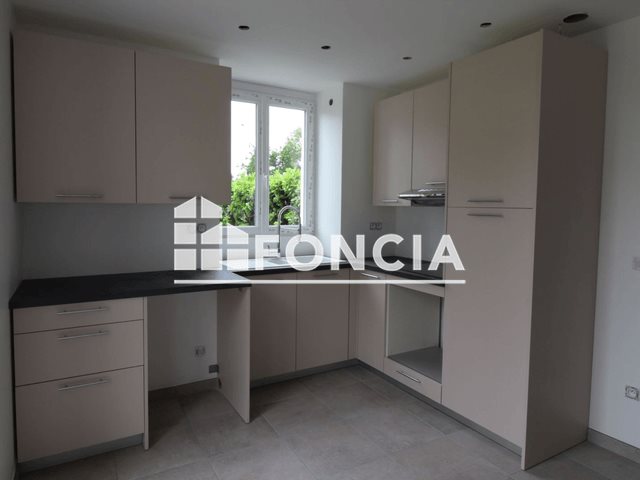 Appartement à louer, 102m², Jarrie