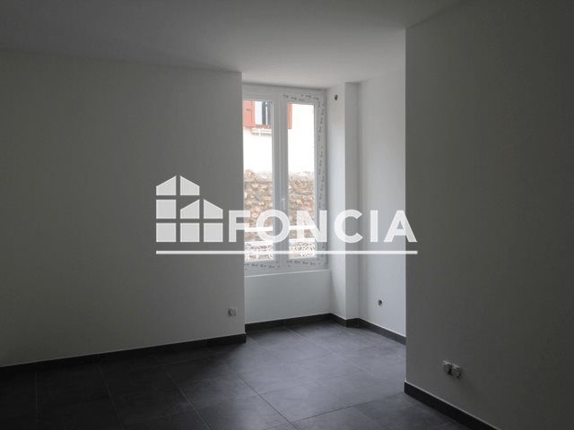 Appartement à louer, 102m², Jarrie