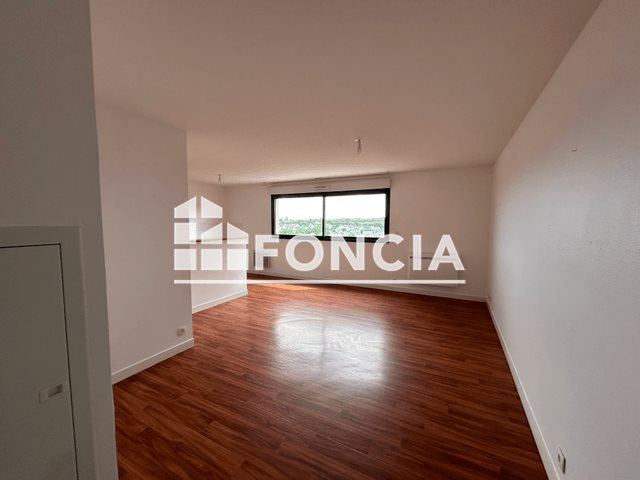 Appartement à louer, 65m², Saint-Renan