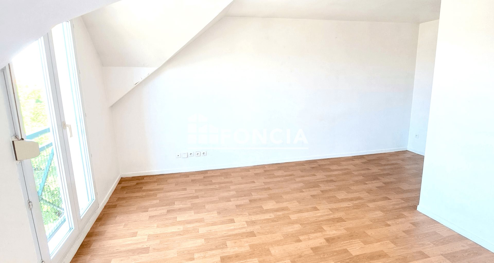 Appartement à louer, 28m², Verneuil-sur-Seine