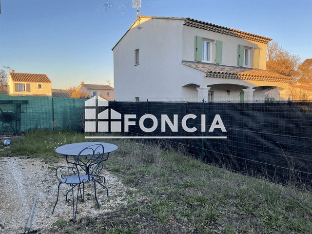 Maison à louer, 82m², Brignoles