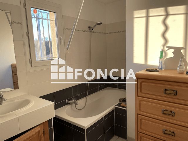 Maison à louer, 82m², Brignoles