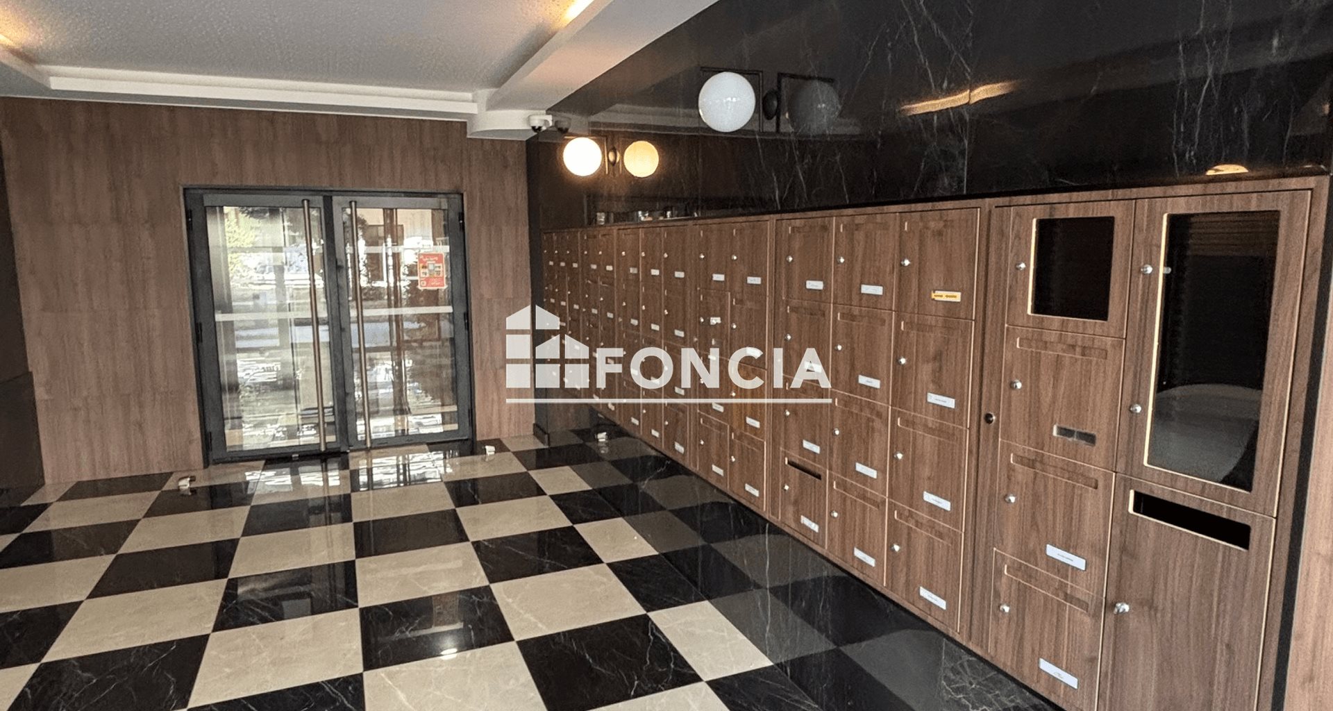 Appartement à louer, 67m², Colombes