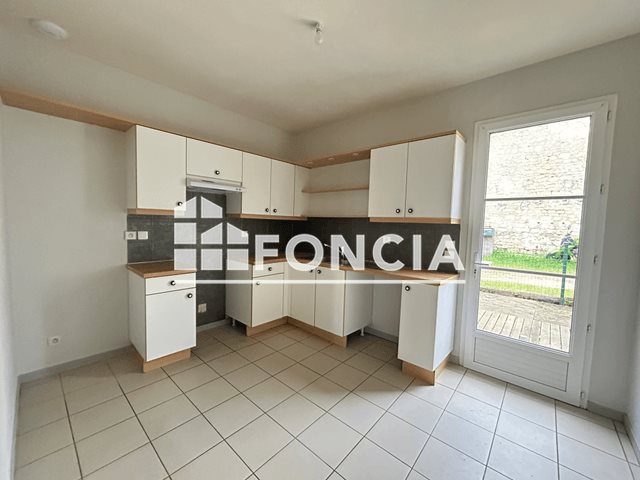 Maison à louer, 89m², Rochefort