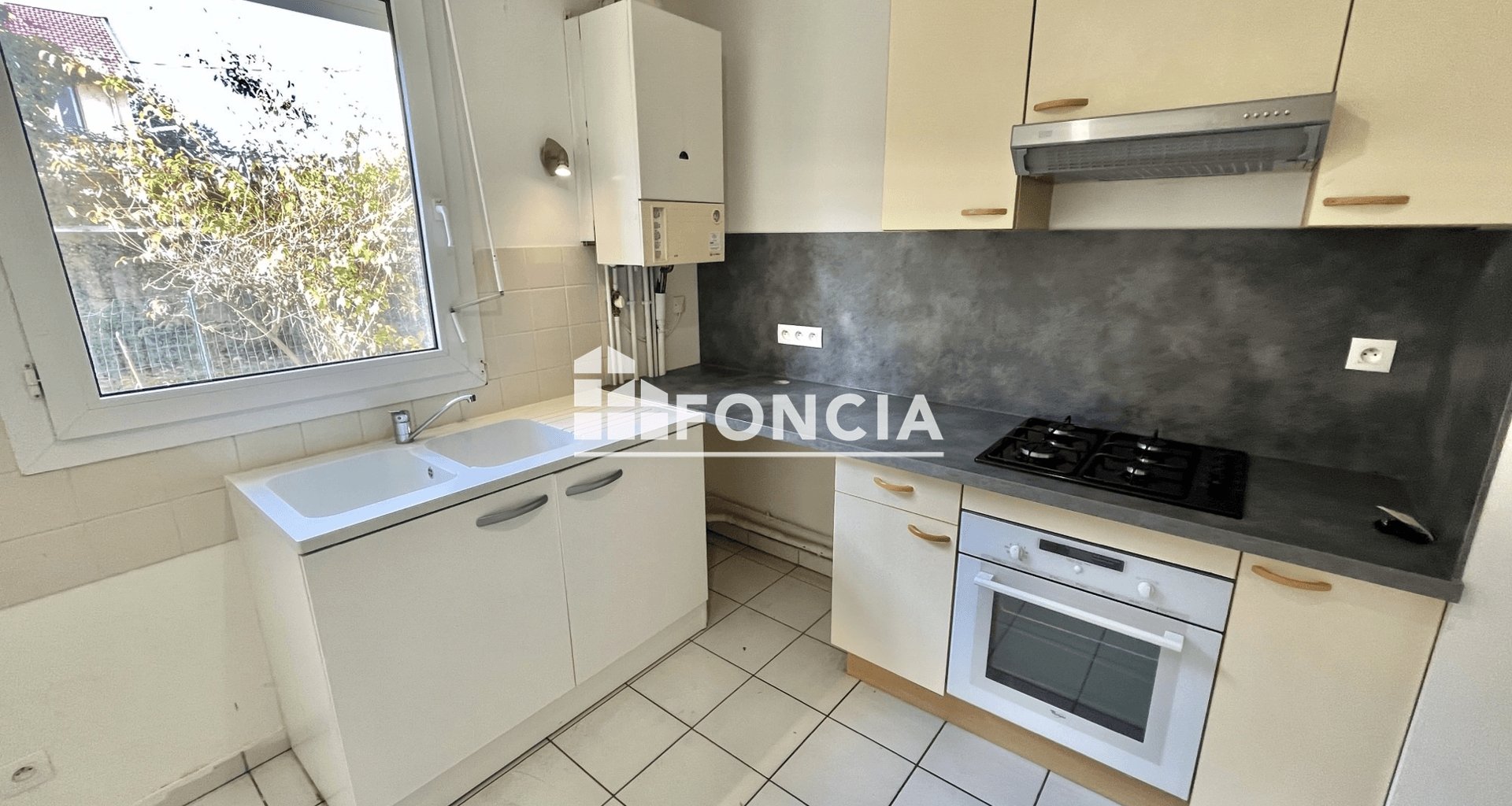 Appartement à louer, 69m², Valence