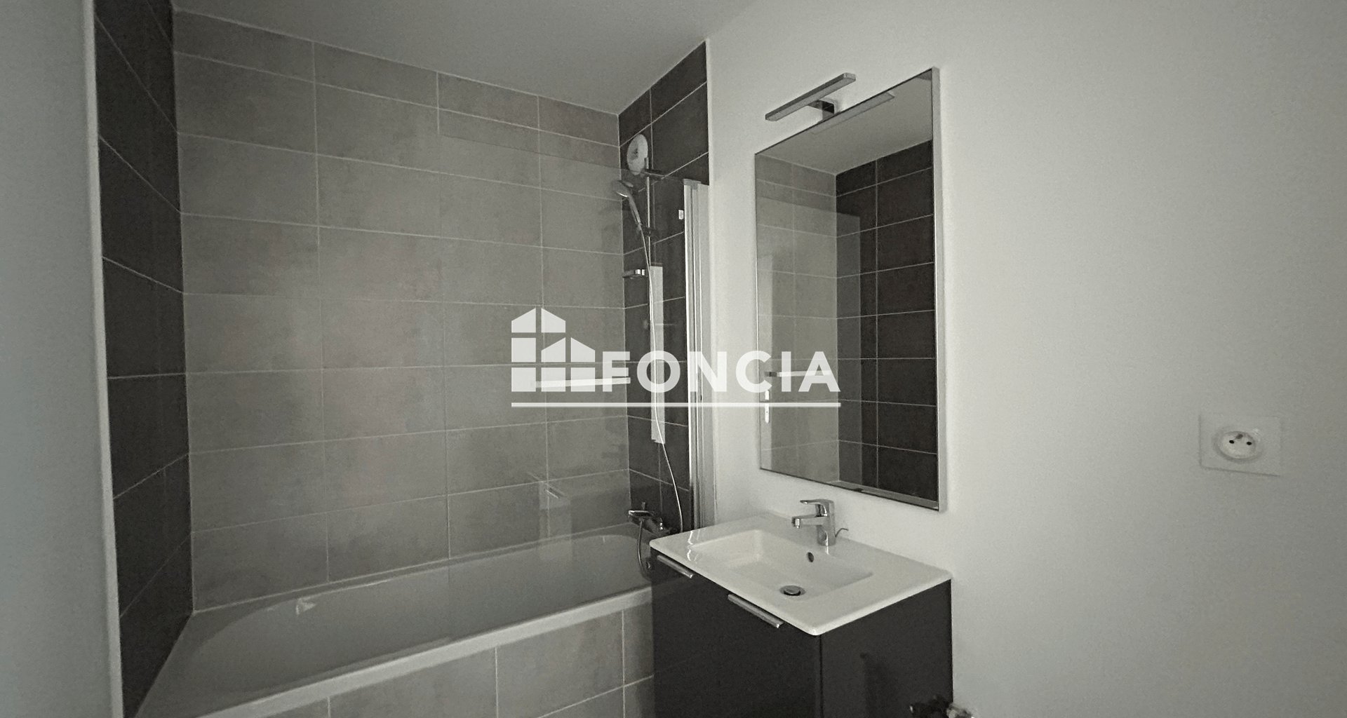 Appartement à louer, 47m², Neuville-sur-Saône