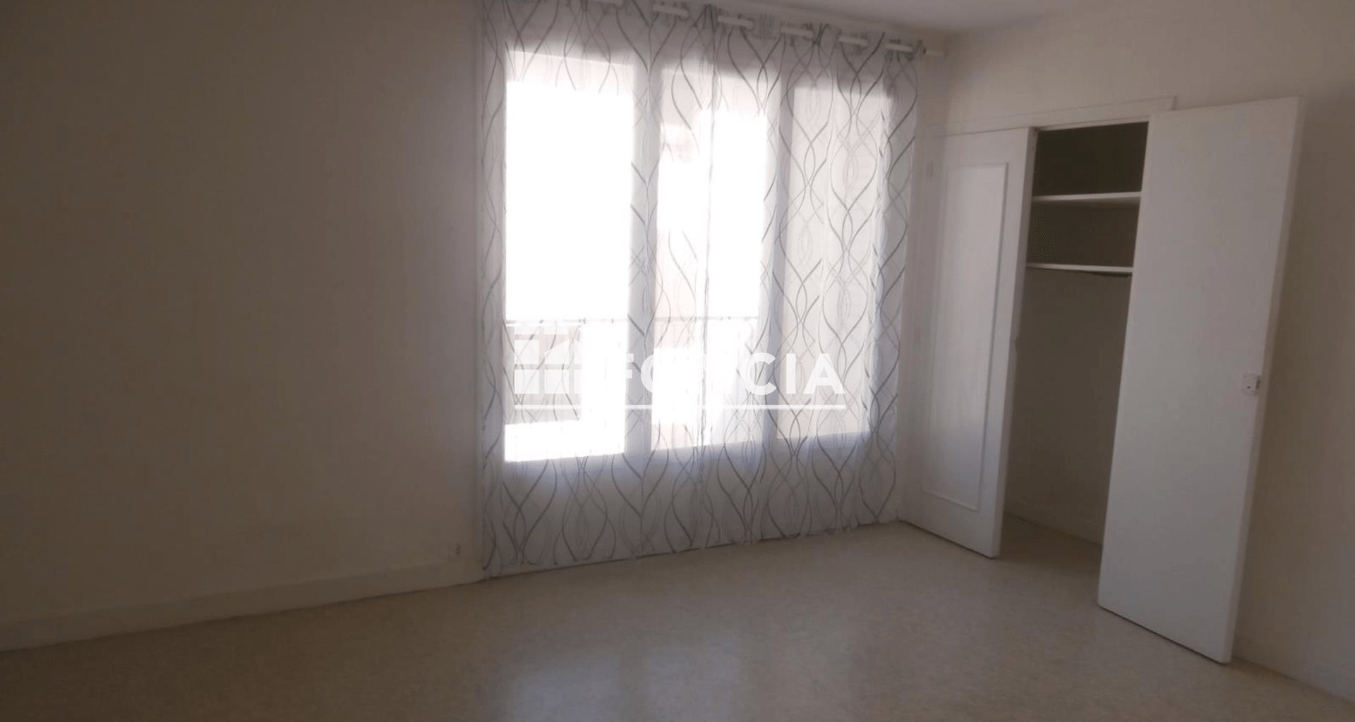 Appartement à louer, 25m², Sainte-Colombe