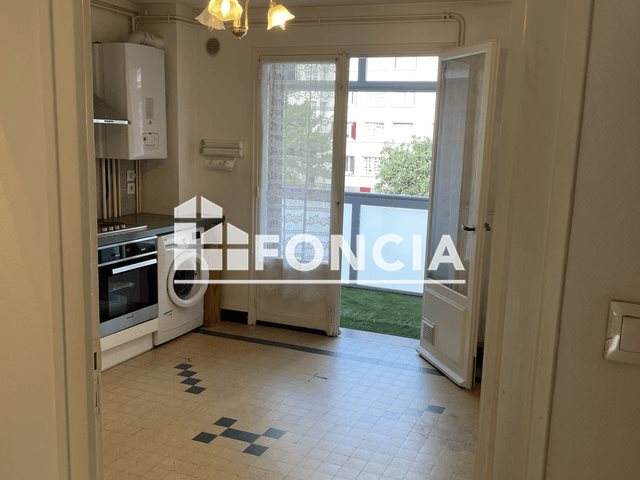 Appartement à louer, 53m², Fontaine