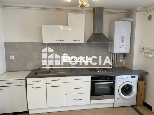 Appartement à louer, 53m², Fontaine