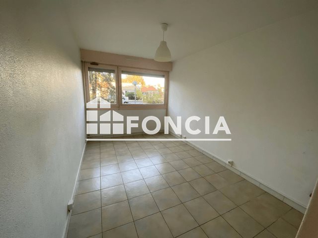 Appartement à louer, 16m², Cenon