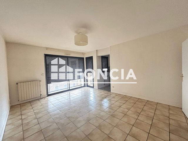 Appartement à louer, 76m², Agen