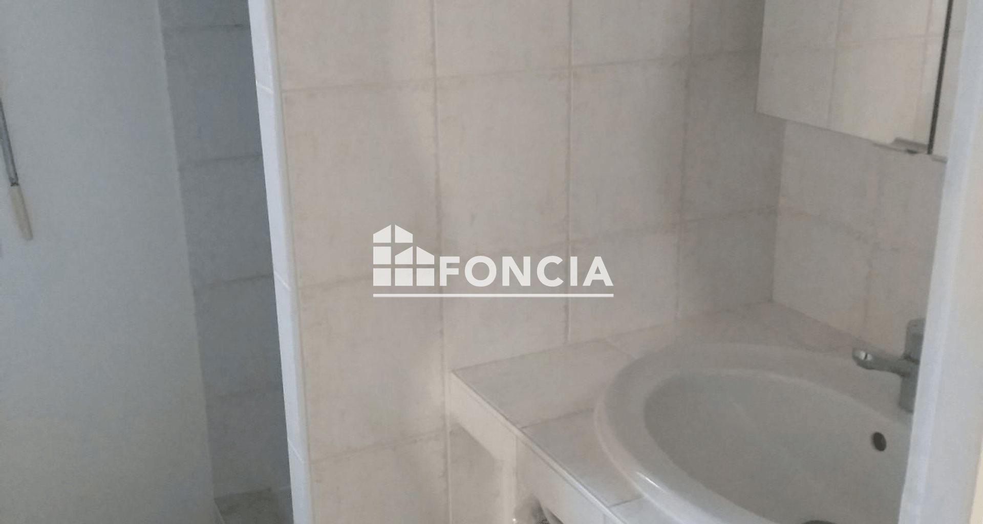 Appartement à louer, 18m², Valence