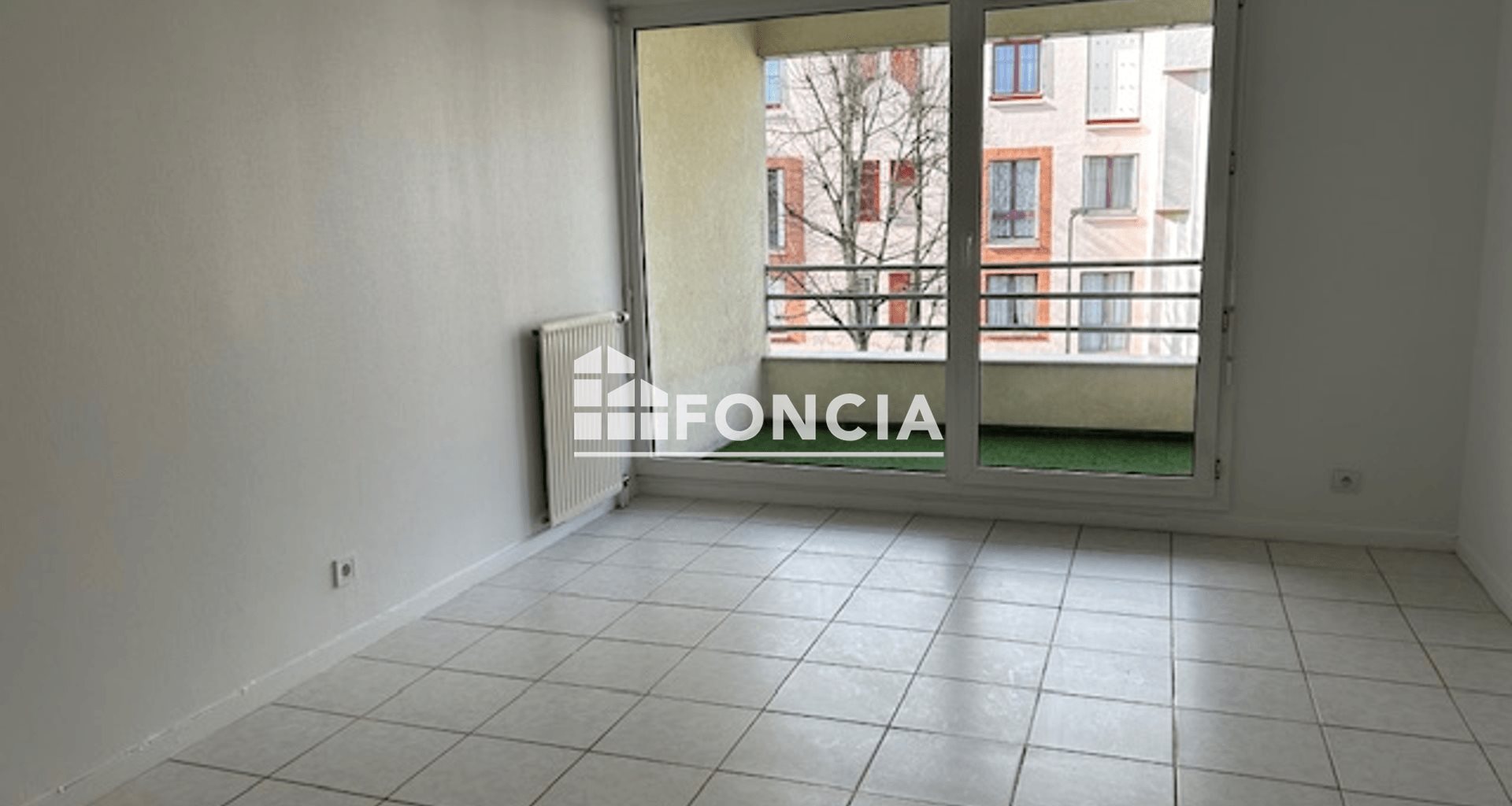 Appartement à louer, 46m², Cergy