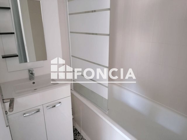 Appartement à louer, 28m², Hérouville-Saint-Clair