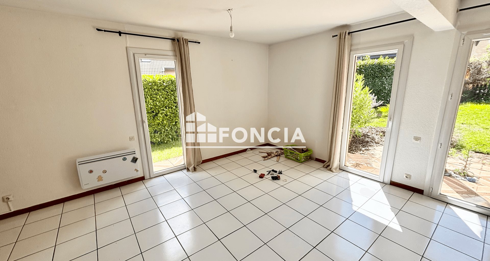 Maison à louer, 107m², Prévessin-Moëns