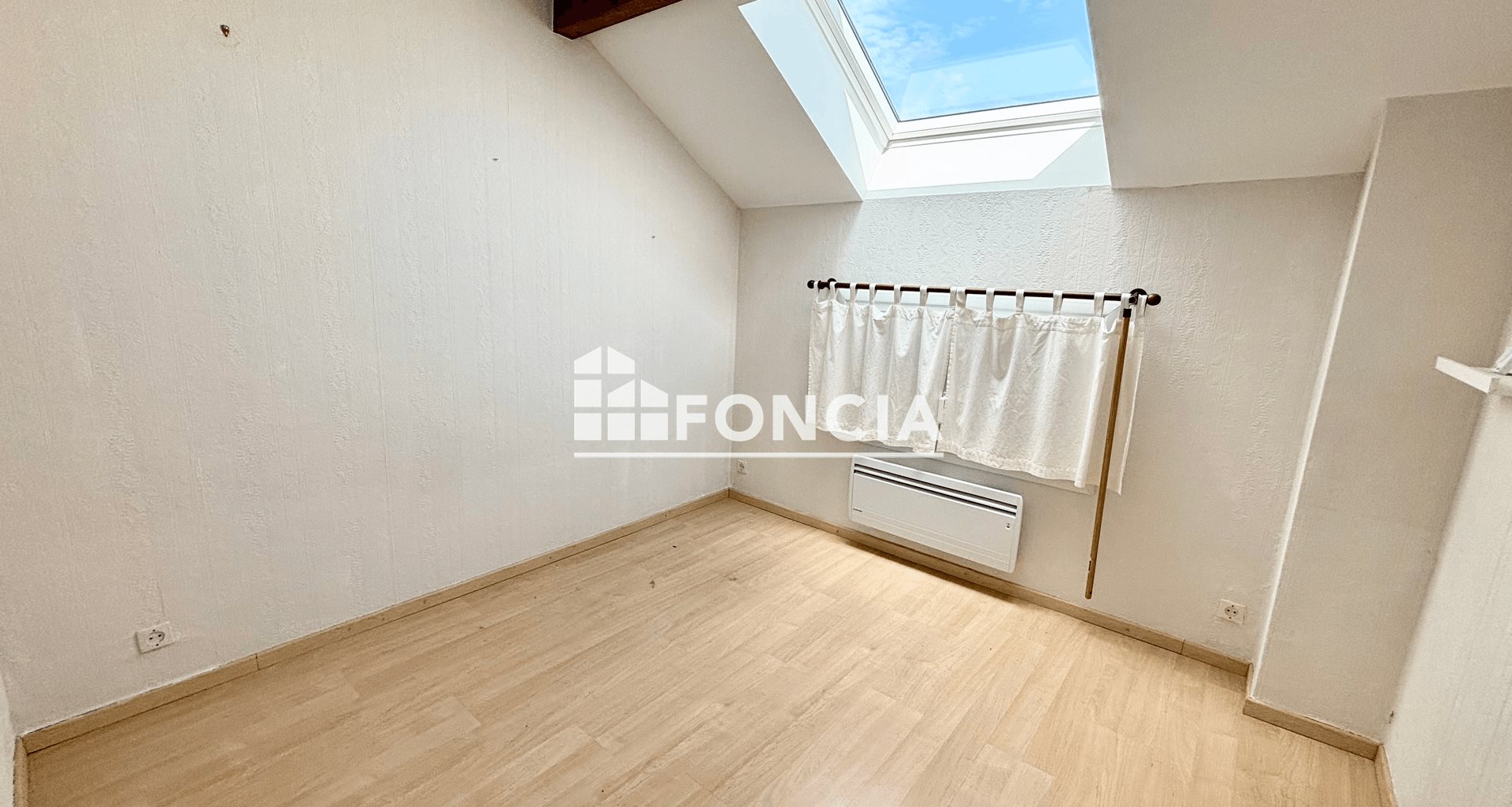 Maison à louer, 107m², Prévessin-Moëns
