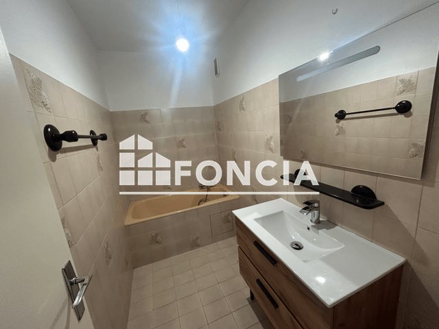 Appartement à louer, 73m², Fontaine-lès-Dijon