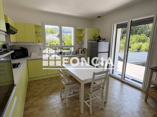Appartement à louer, 148m², Saint-Jorioz