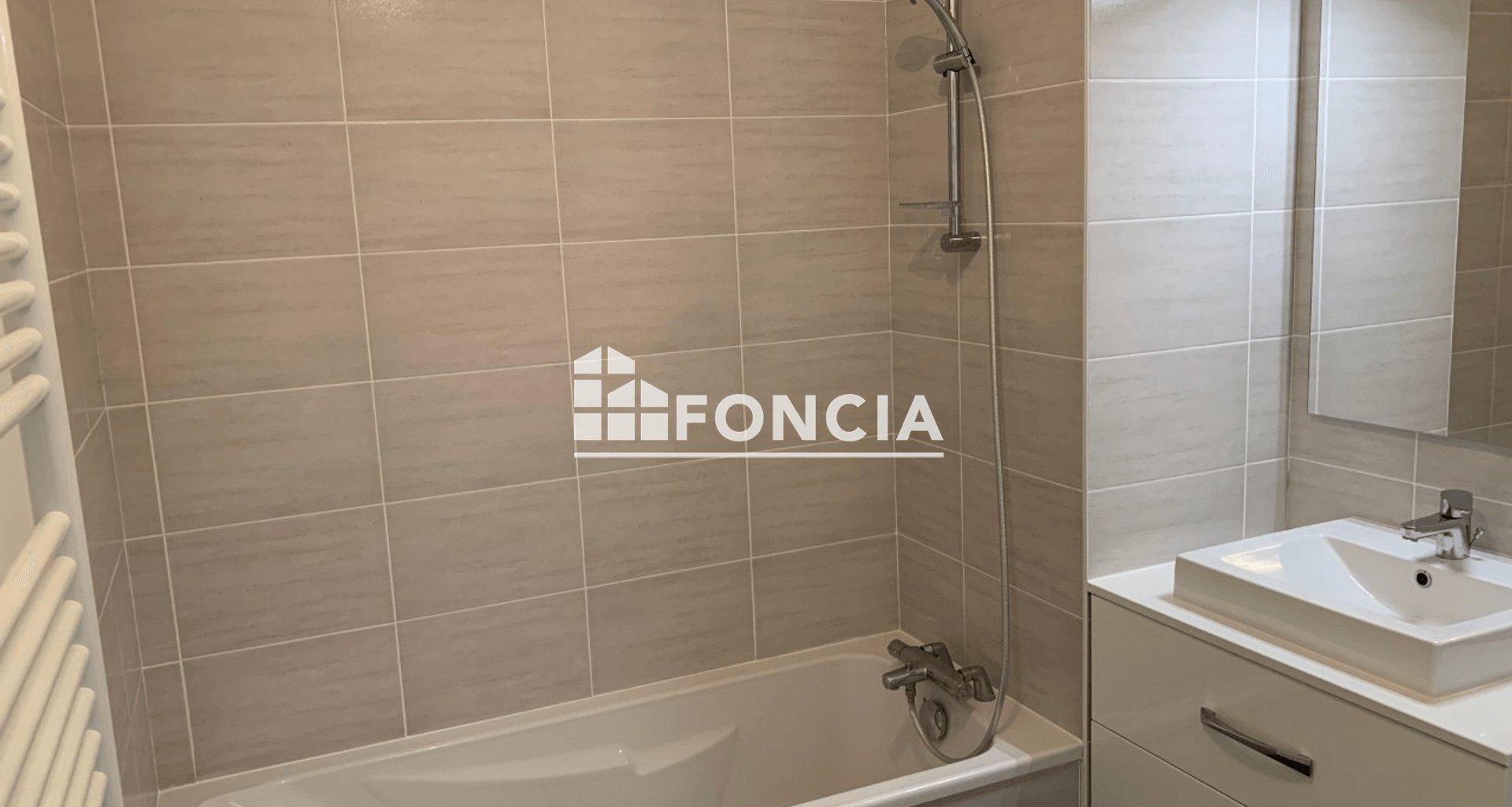 Appartement à louer, 64m², Saint-Egrève