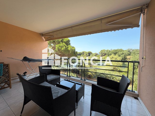 Appartement à louer, 49m², Fréjus