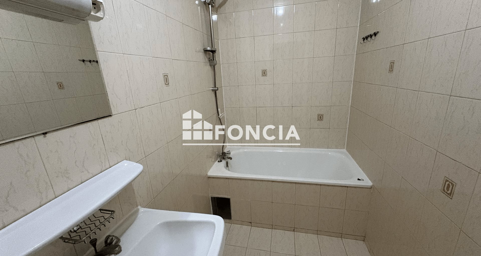 Appartement à louer, 63m², Valence
