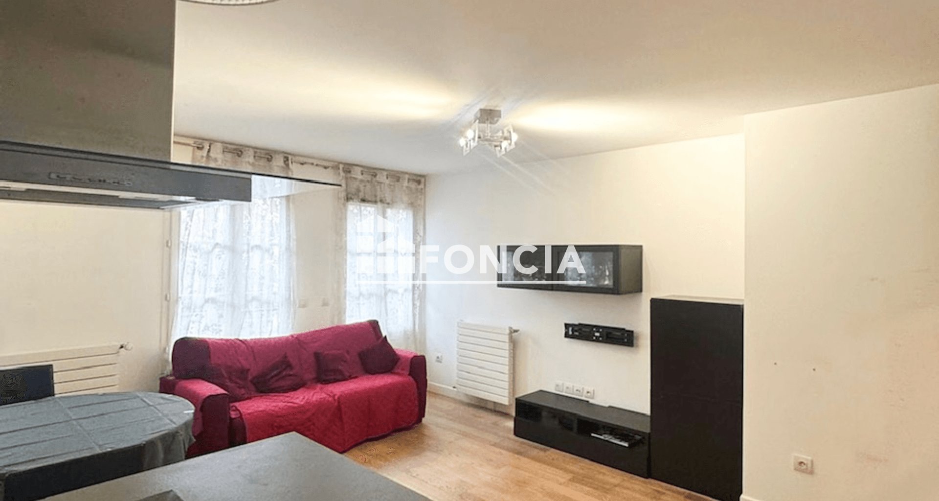Appartement à louer, 65m², Puteaux