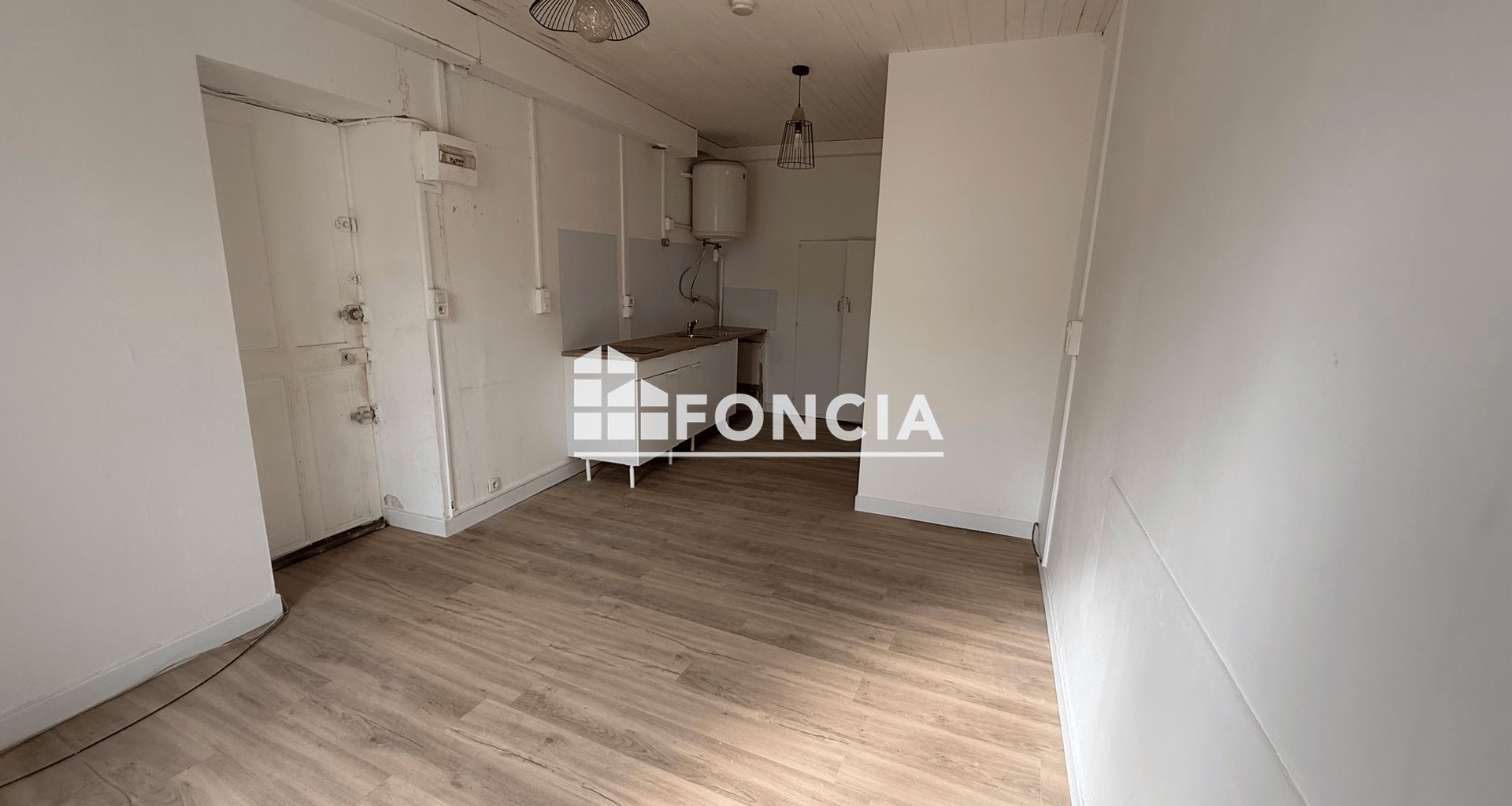 Appartement à vendre, 19m², Saint-Mitre-les-Remparts