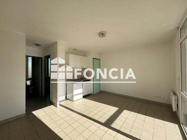 Appartement à louer, 30m², Sainte-Livrade-sur-Lot