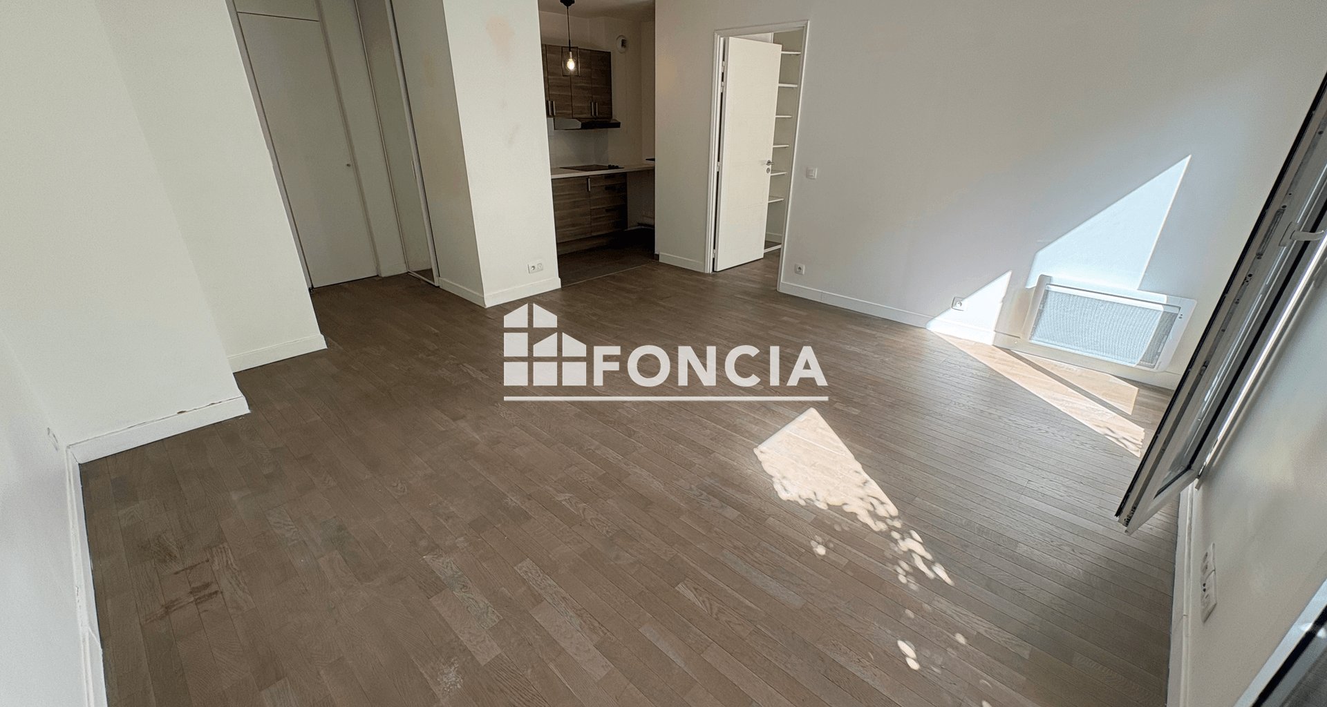 Appartement à louer, 42m², Suresnes